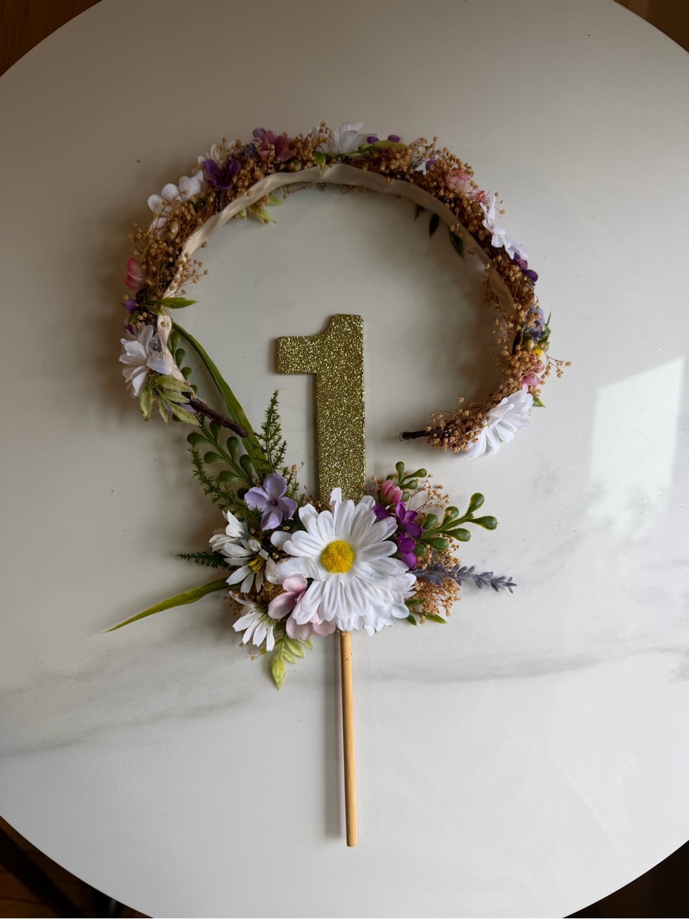 Floral Gold '1' Cake Topper with White Daisy Accent by